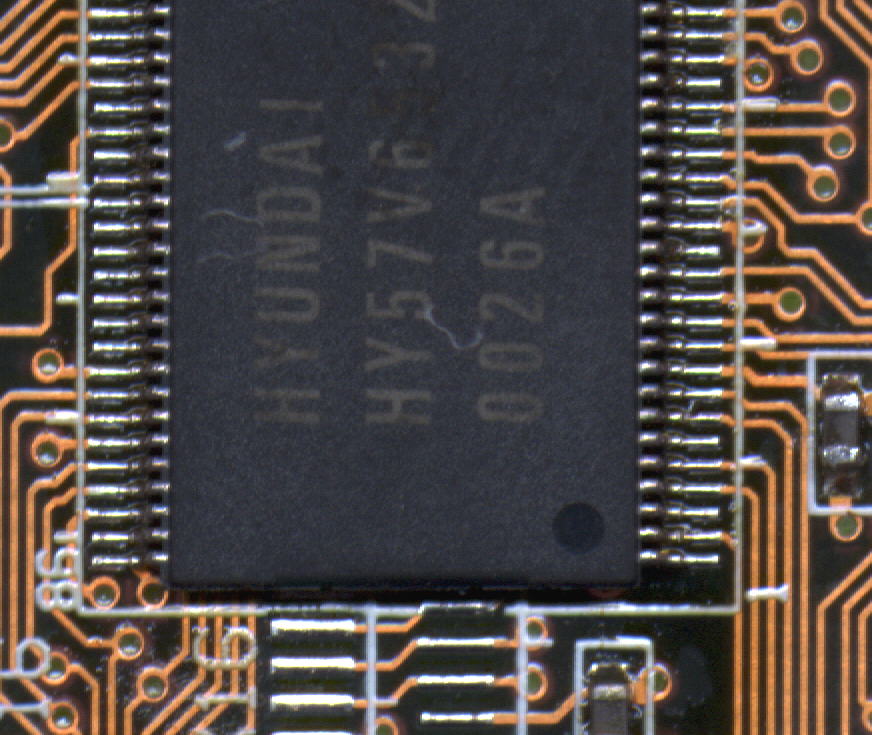 Припаяный SDRAM